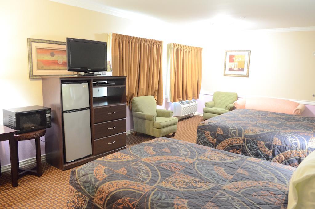 Budget Host Inn & Suites Humble Zewnętrze zdjęcie